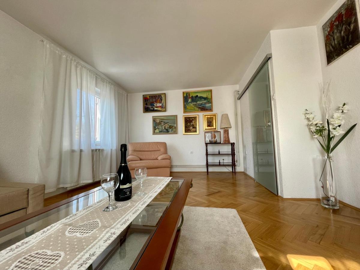 Apartments Matacin With Sea View Opatija Eksteriør billede