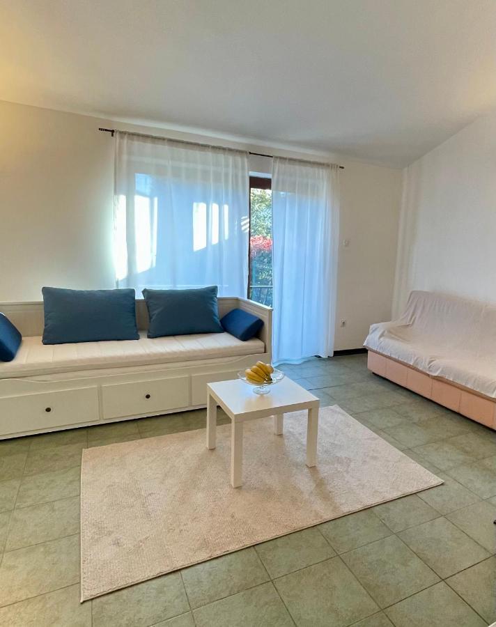 Apartments Matacin With Sea View Opatija Eksteriør billede