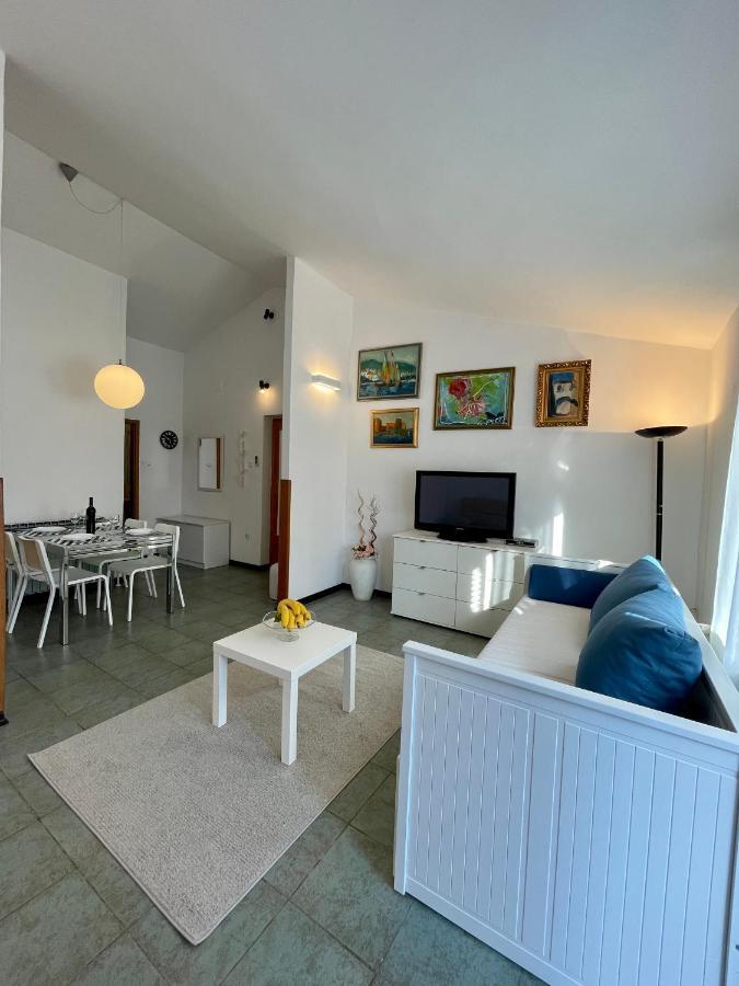 Apartments Matacin With Sea View Opatija Eksteriør billede