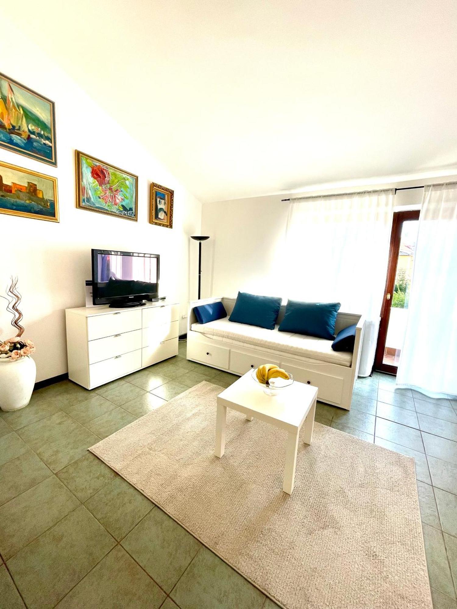 Apartments Matacin With Sea View Opatija Værelse billede