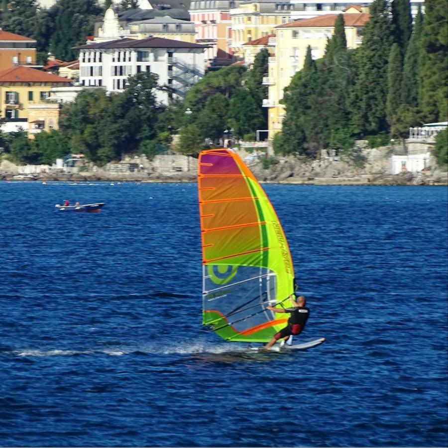 Apartments Matacin With Sea View Opatija Eksteriør billede