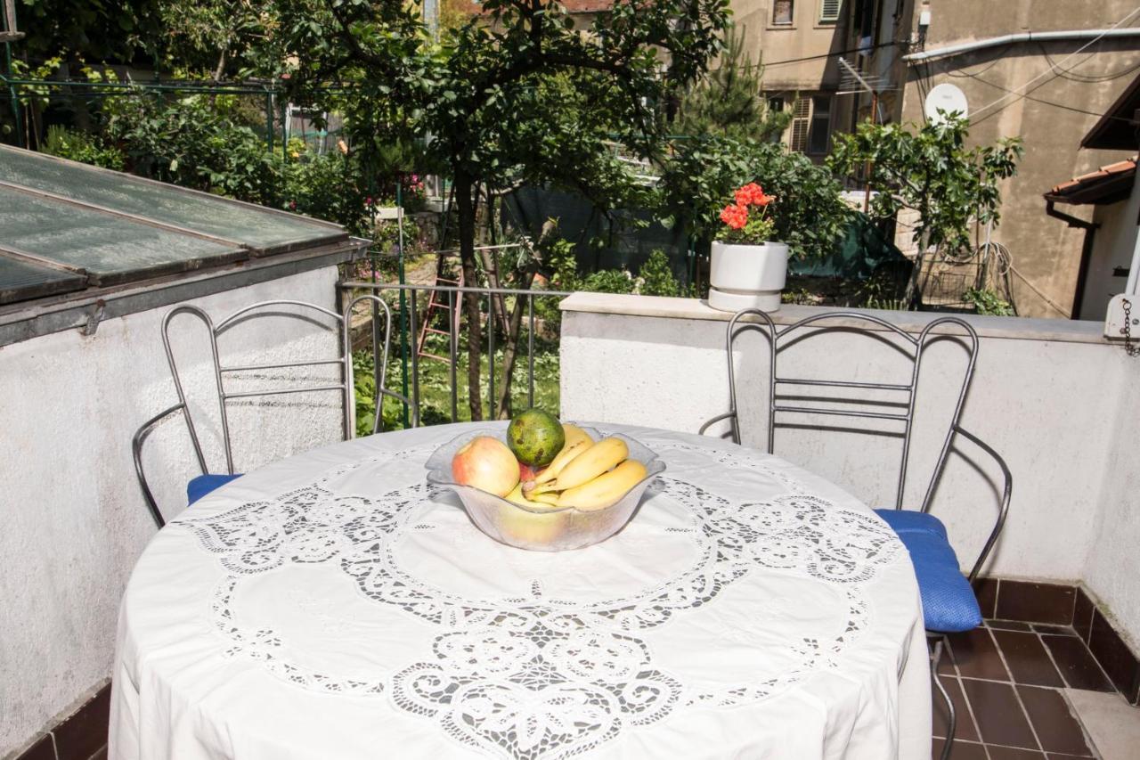 Apartments Matacin With Sea View Opatija Eksteriør billede